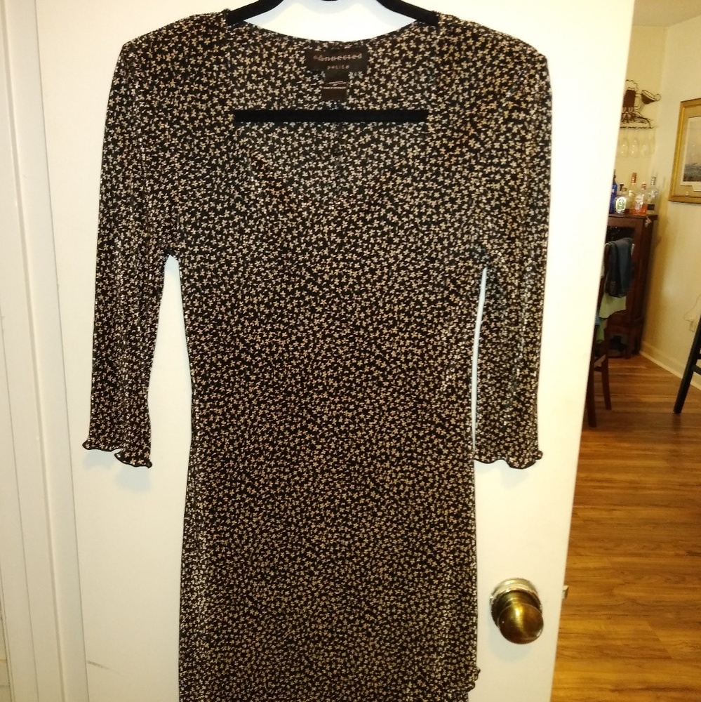 Connected Size 6P Dress RN#102296